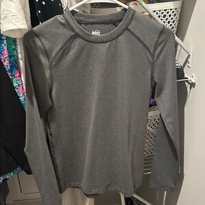 REI Heather Gray Long Sleeve Top